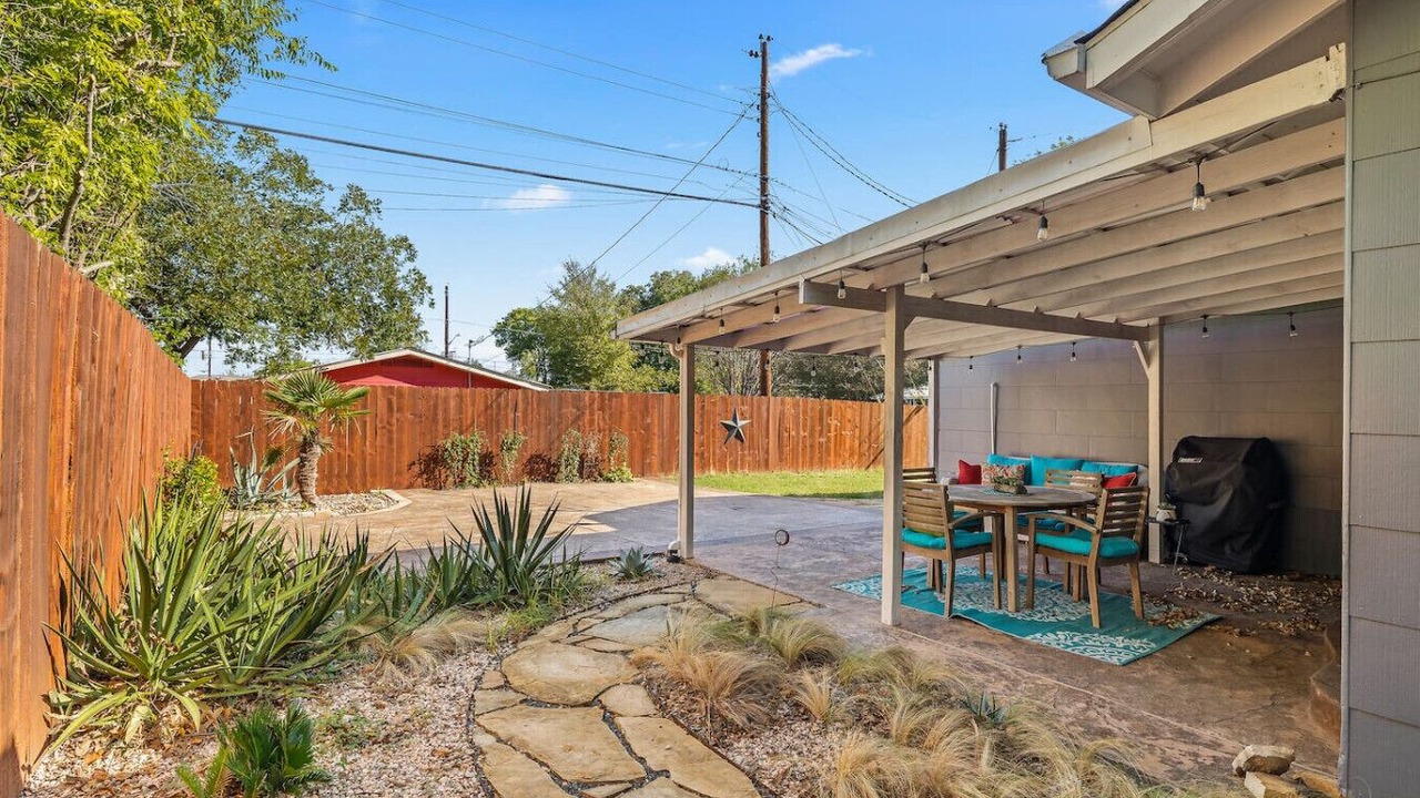 Photo of Outdoor in Galindo