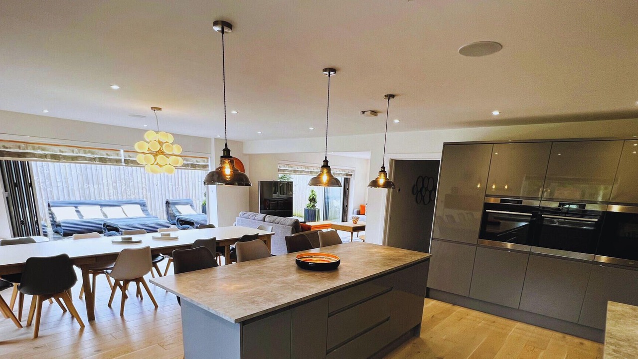 Photo of Others in Sandown