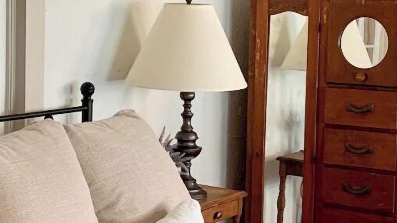 Photo of Bedroom in Lake Forest Estates
