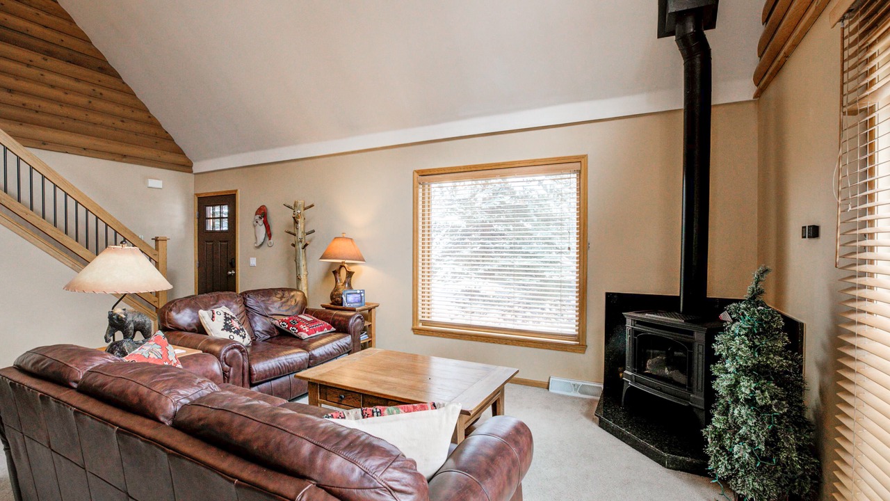 Photo of Livingroom in Blue River