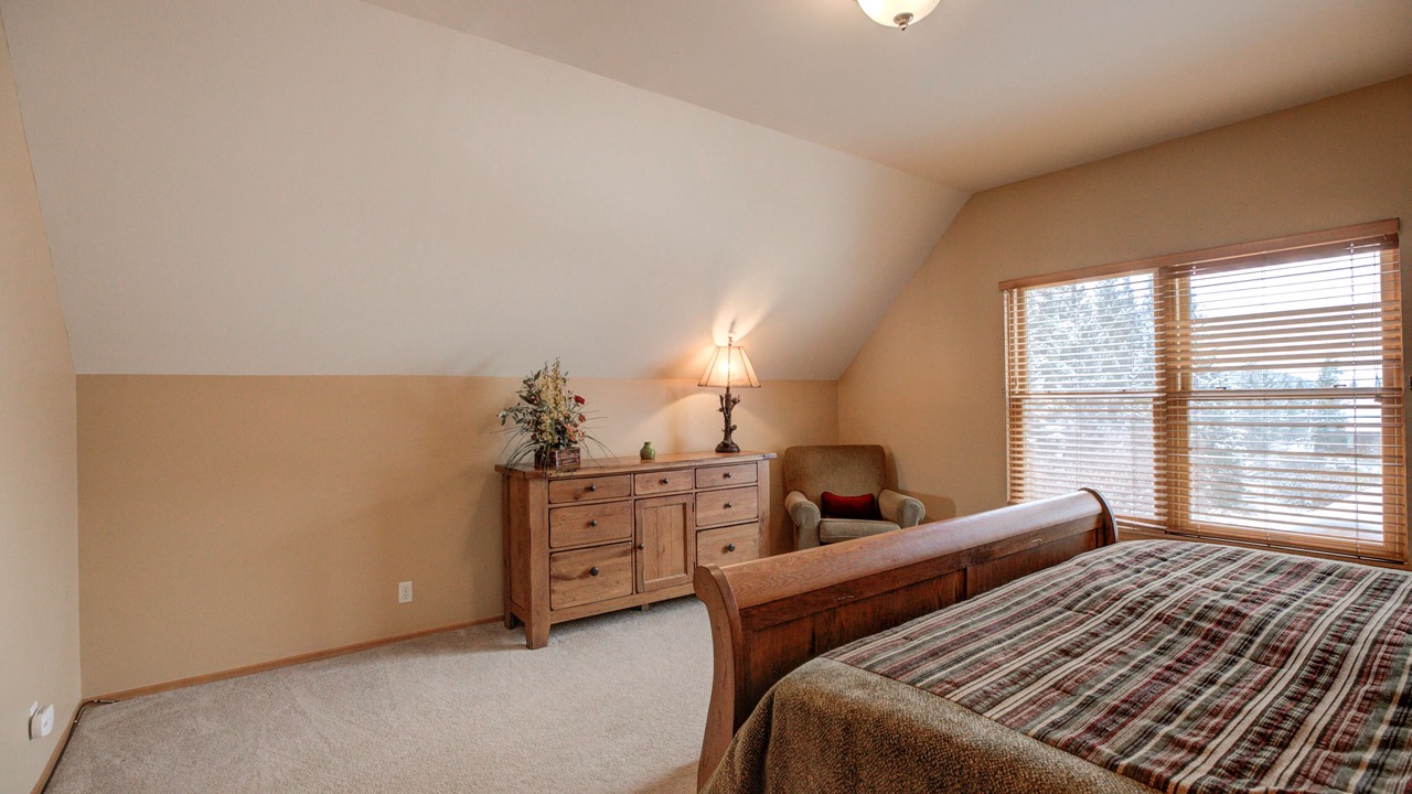 Photo of Bedroom in Blue River