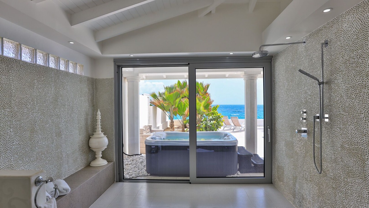 Photo of Others in Les Terres Basses