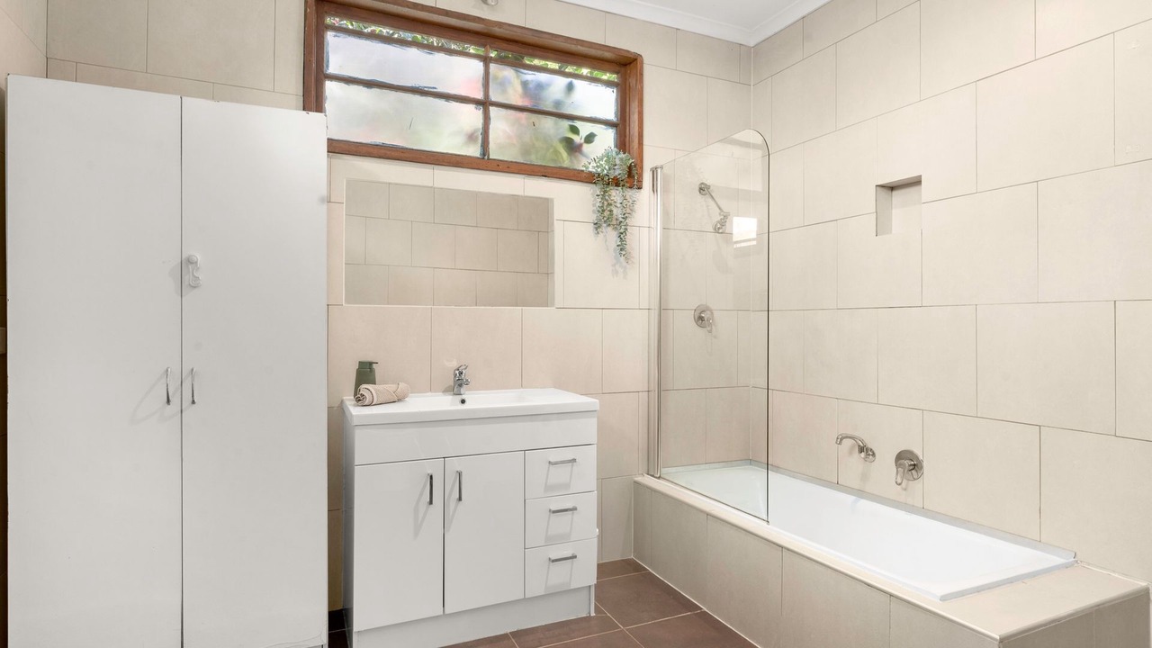 Photo of Bathroom in Sunset Strip