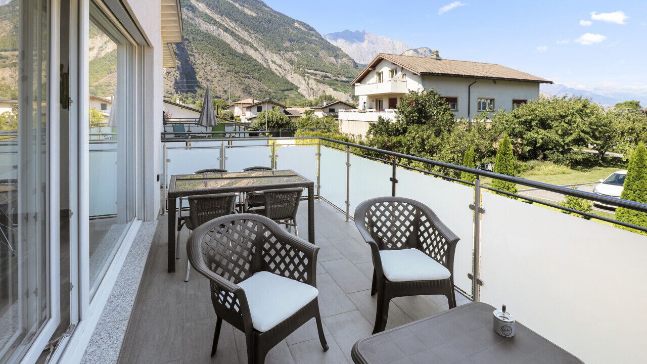 Photo of Outdoor in Saxon