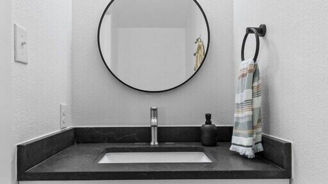 Photo of Bathroom in East Riverside - Oltorf