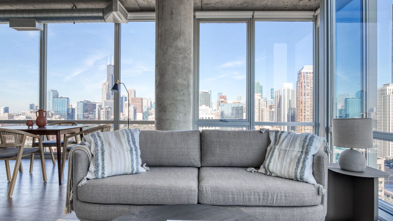 Photo of Livingroom in South Loop