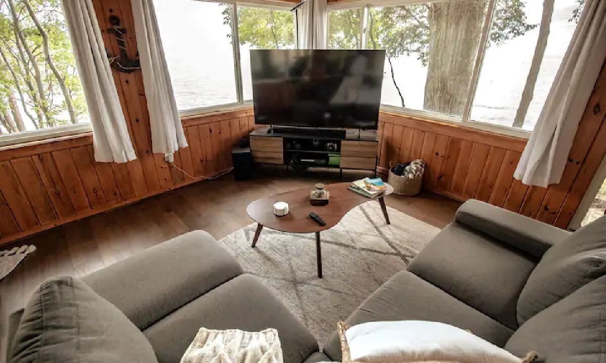 Photo of Livingroom in Wolcott