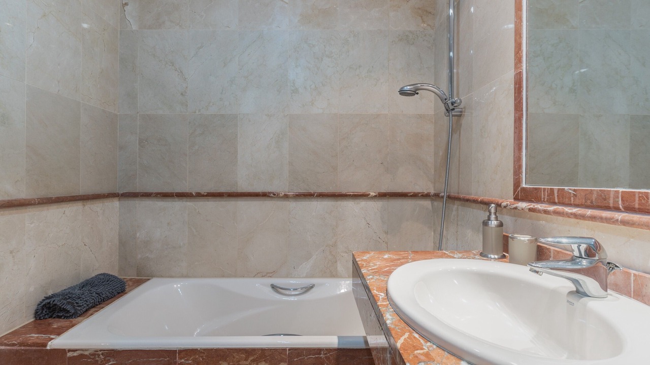 Photo of Bathroom in Atalaya-Isdabe