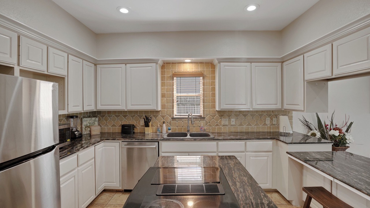 Photo of Kitchen in South Side