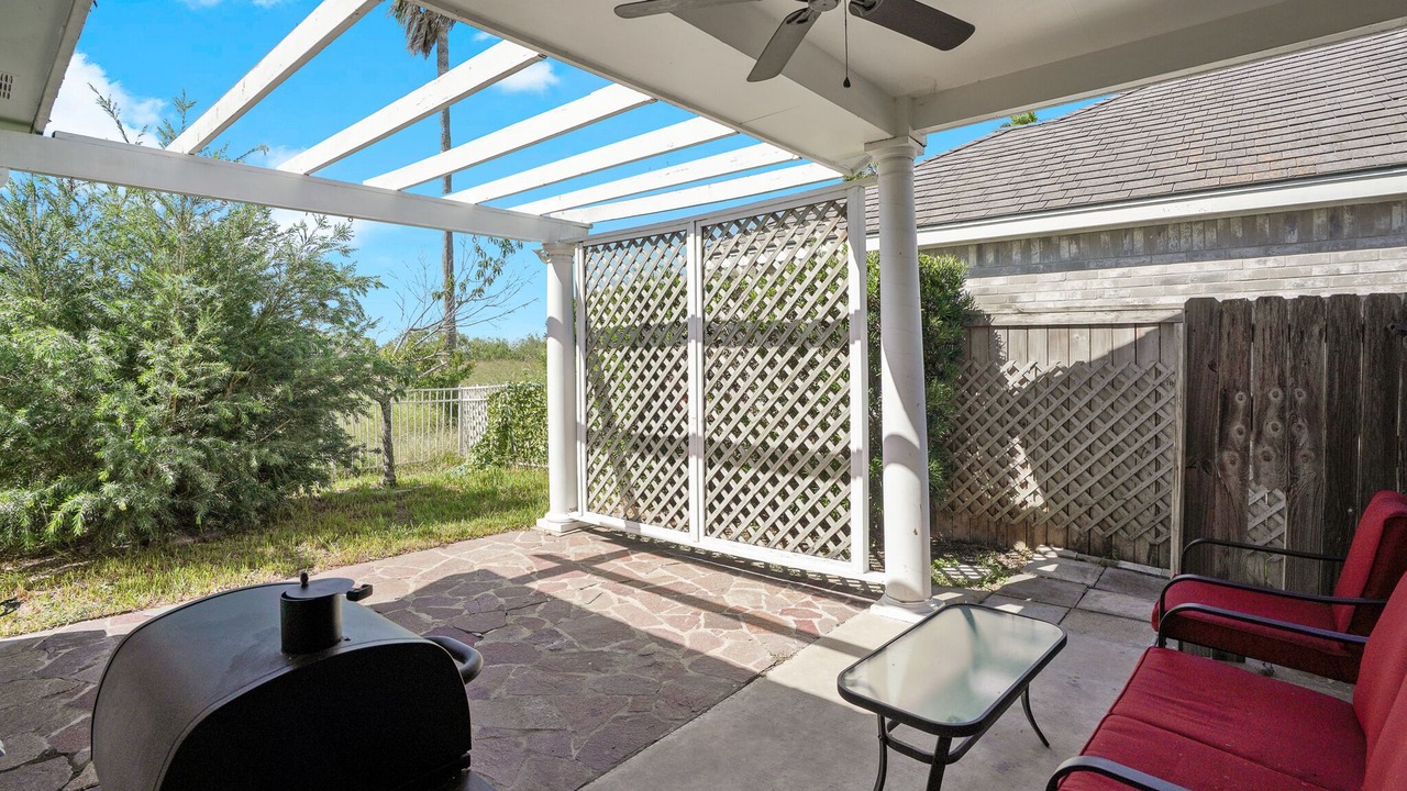 Photo of Patio Balcony in South Side