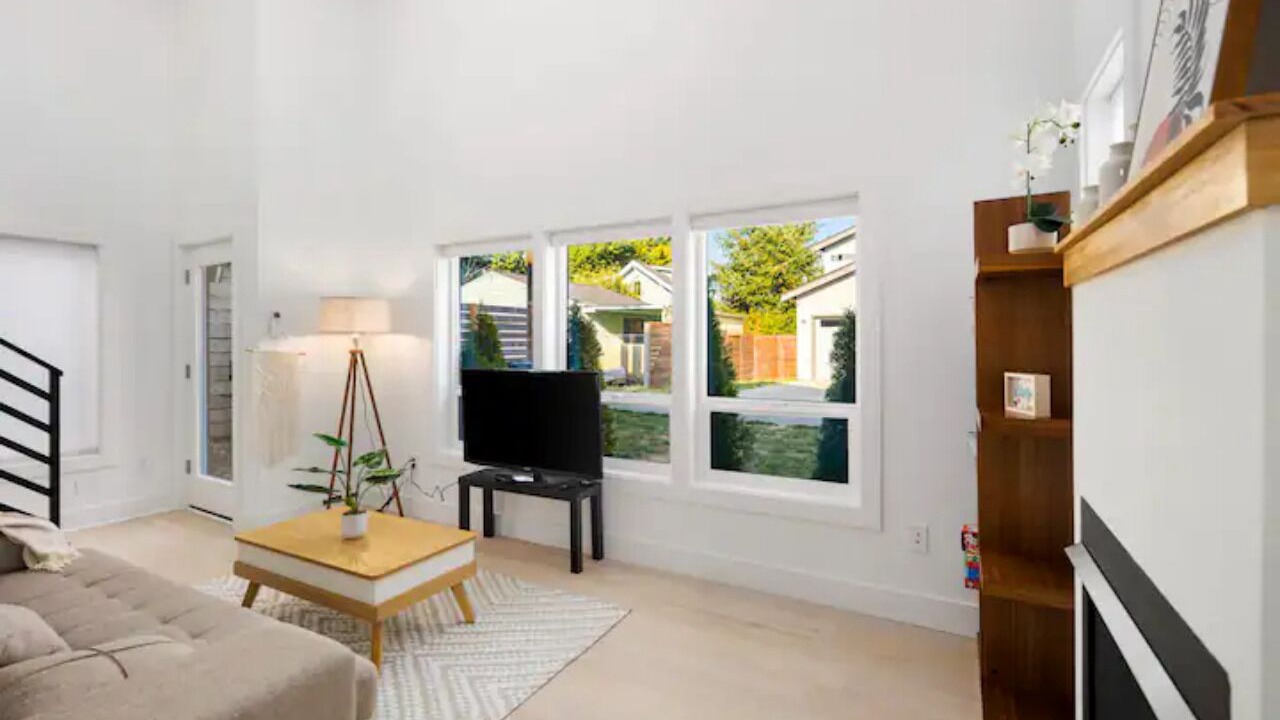 Photo of Bedroom in Highland Park