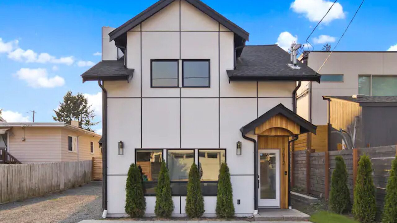 Photo of Others in Highland Park