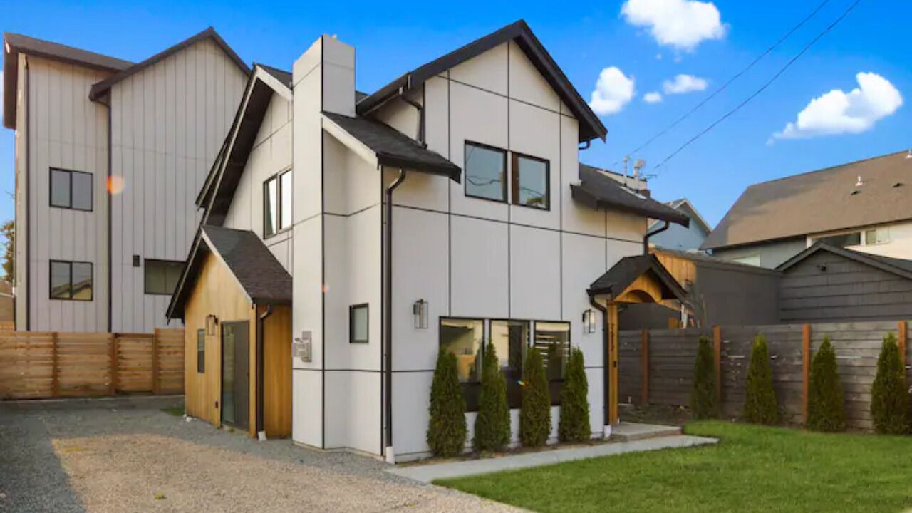 Photo of Others in Highland Park