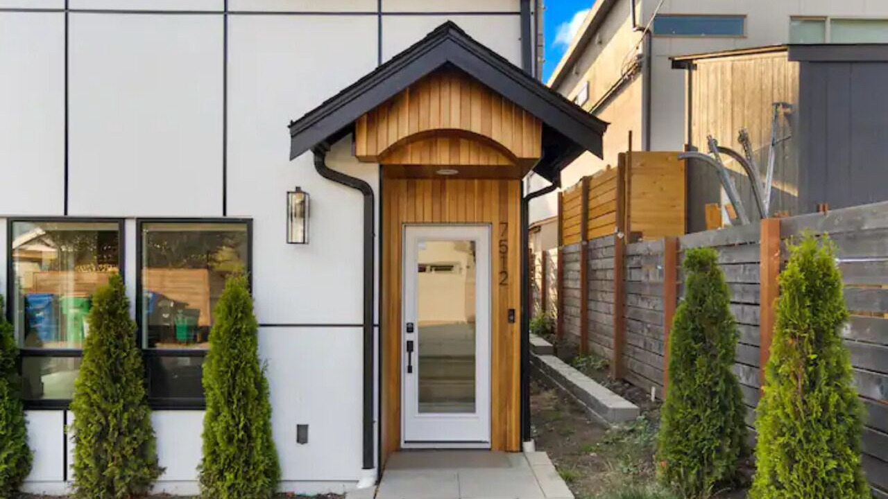 Photo of Others in Highland Park