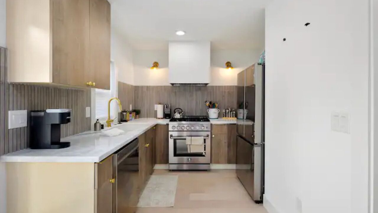 Photo of Others in Highland Park