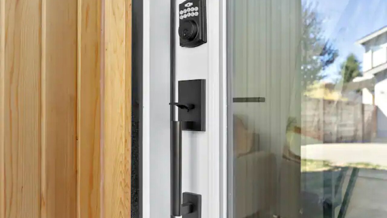 Photo of Others in Highland Park