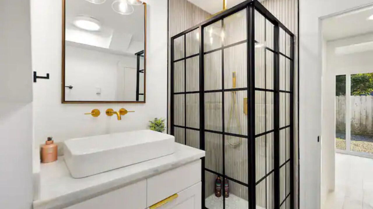 Photo of Bathroom in Highland Park