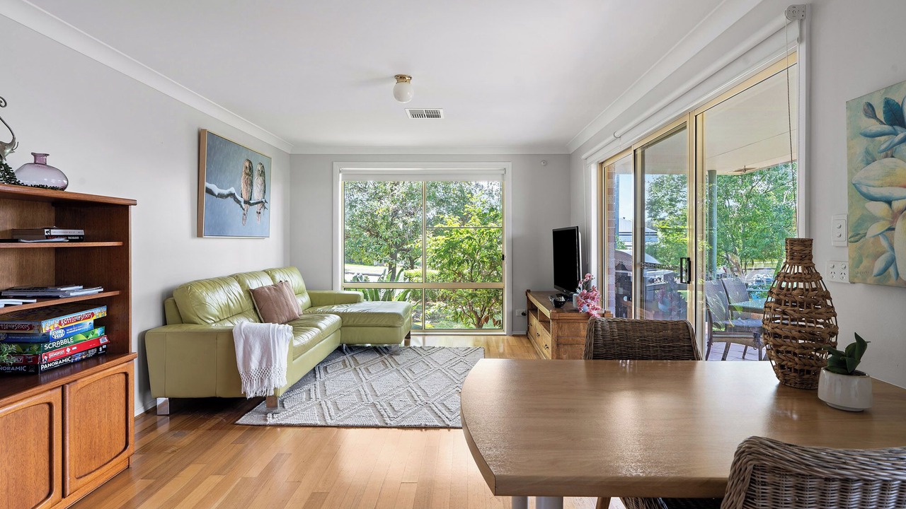 Photo of Livingroom in Lake Macquarie City Council