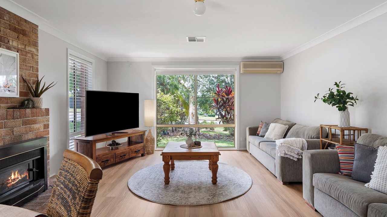 Photo of Livingroom in Lake Macquarie City Council