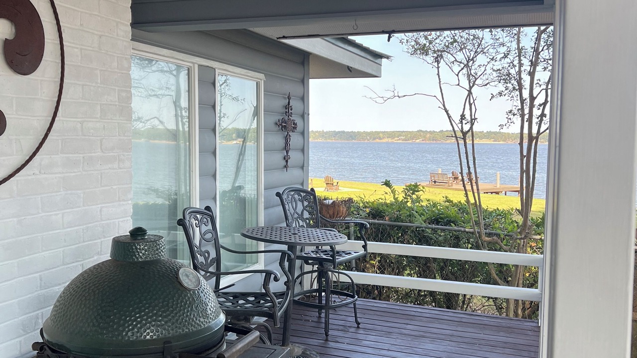 Photo of Patio Balcony in Farmerville