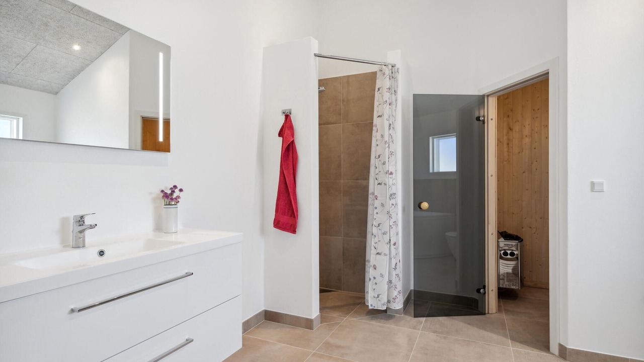 Photo of Bathroom in Skaven Strand