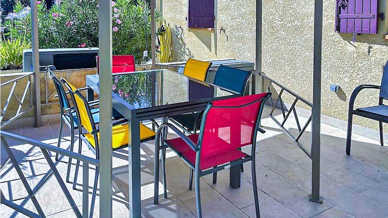 Photo of Others in Montelimar