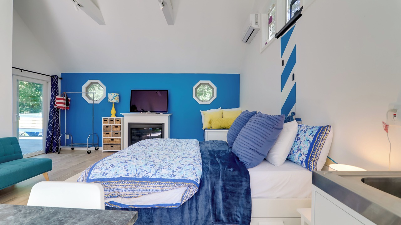 Photo of Bedroom in Marstons Mills