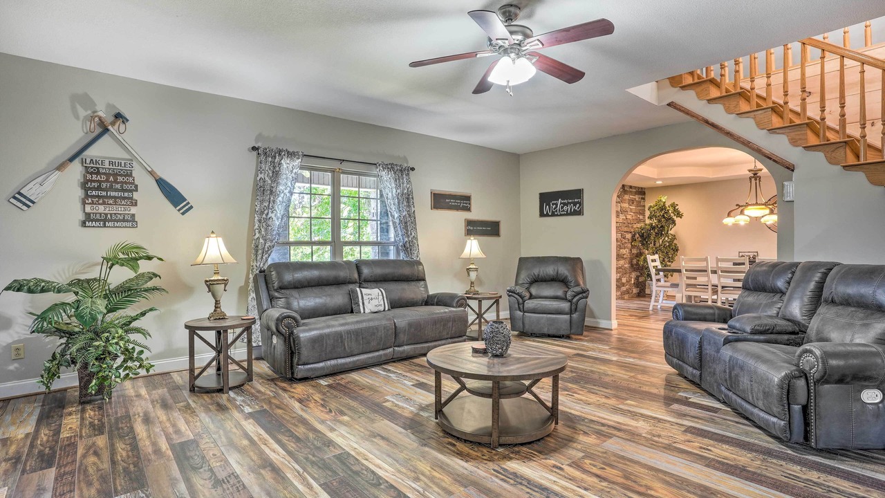 Photo of Livingroom in Trenton