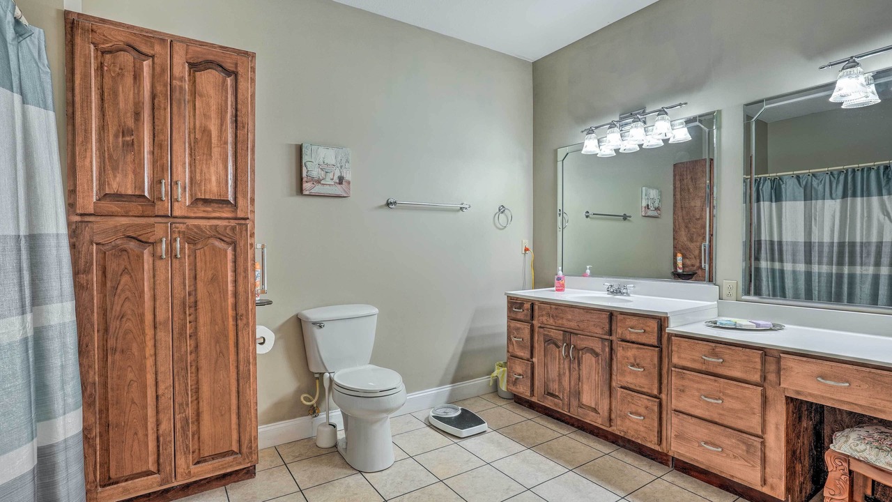 Photo of Bathroom in Trenton