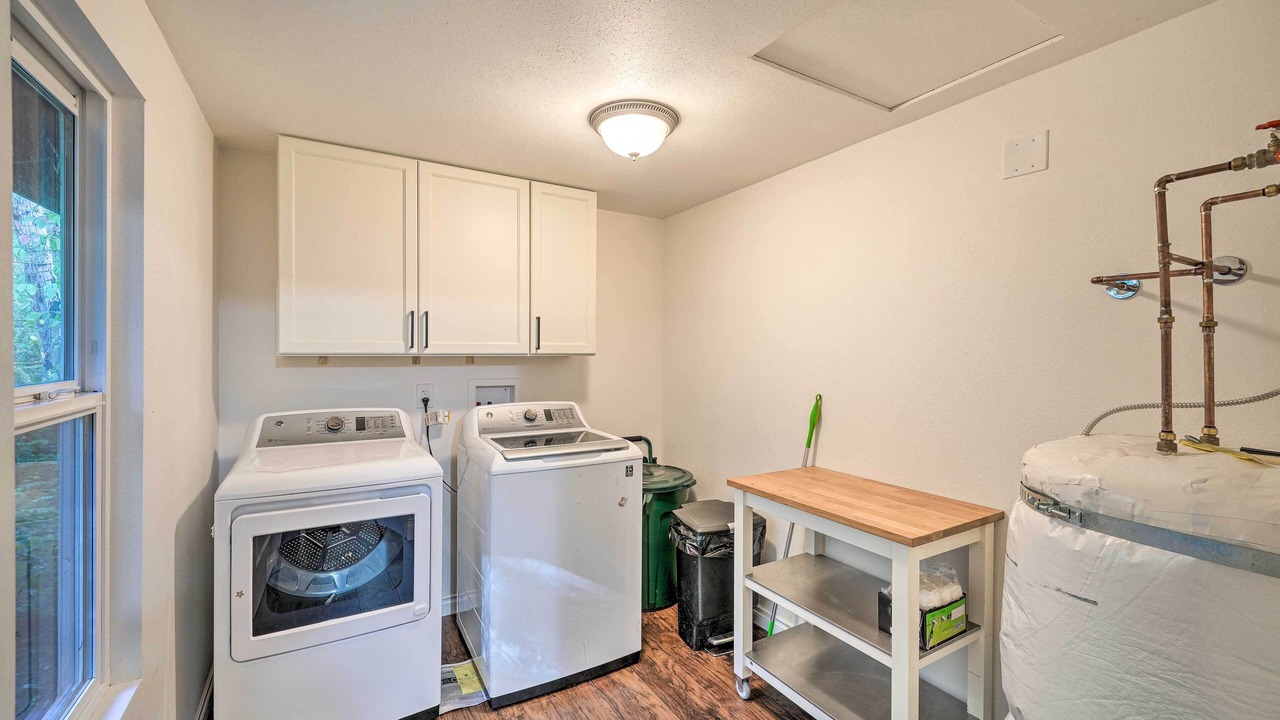 Photo of Bedroom in Concrete