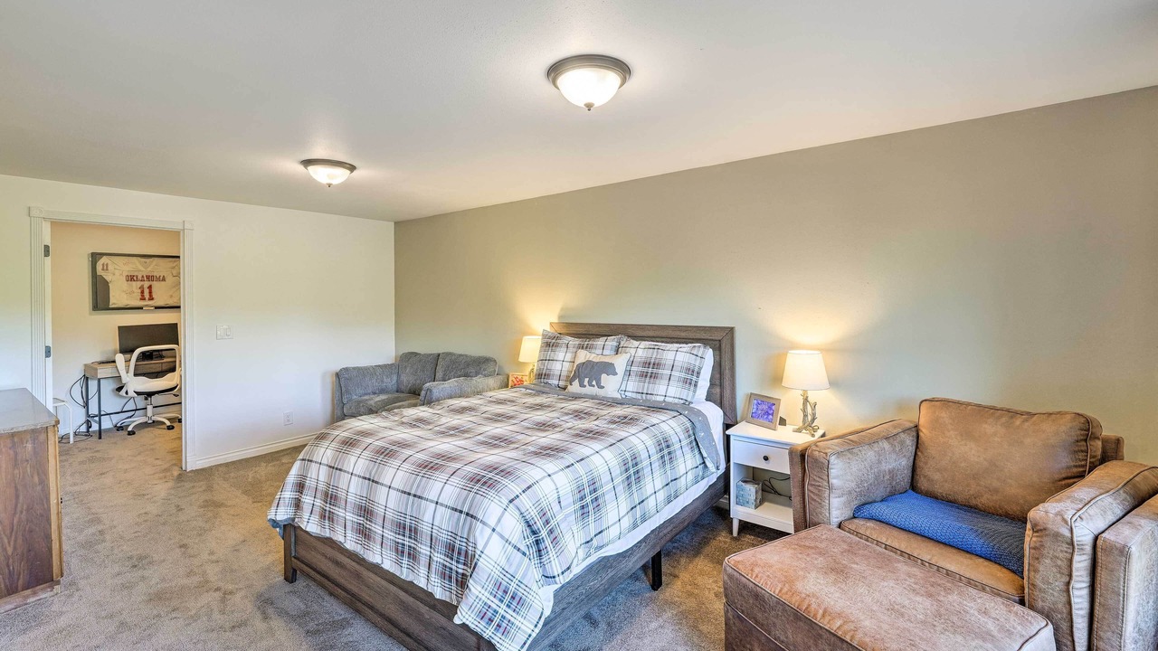 Photo of Bedroom in Concrete