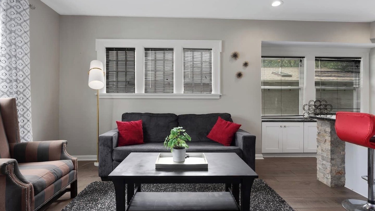 Photo of Livingroom in Kansas City