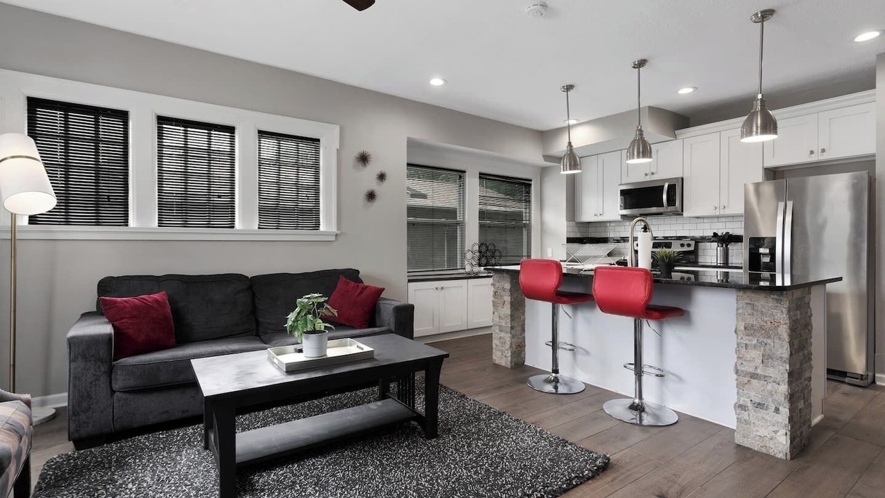 Photo of Livingroom in Kansas City