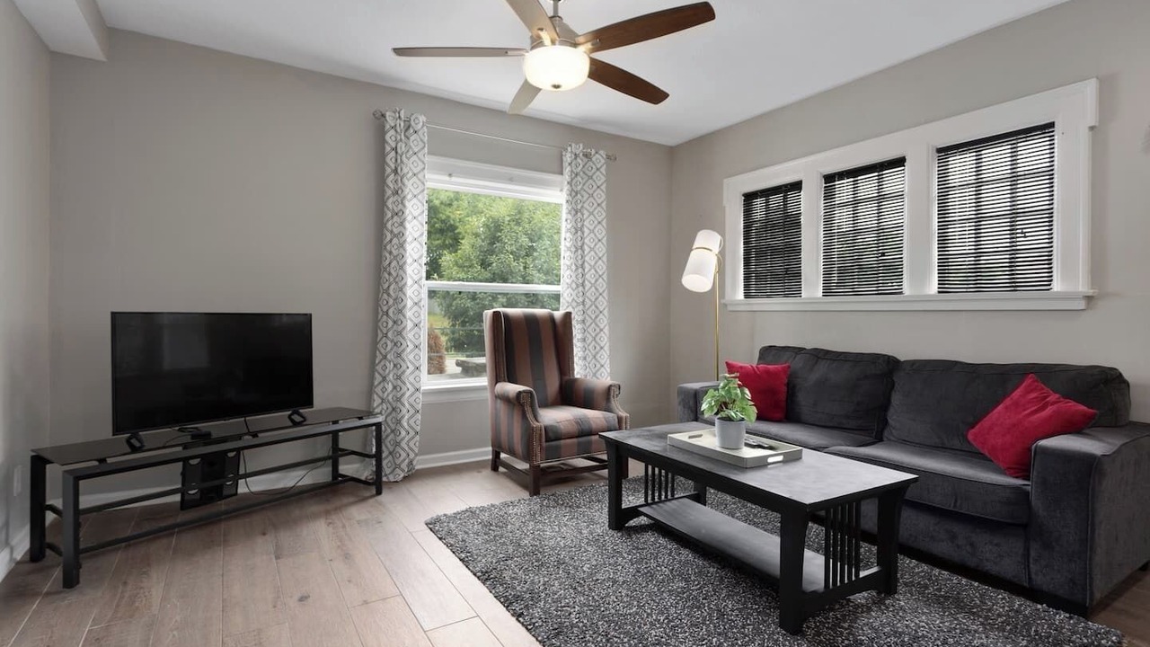 Photo of Livingroom in Kansas City