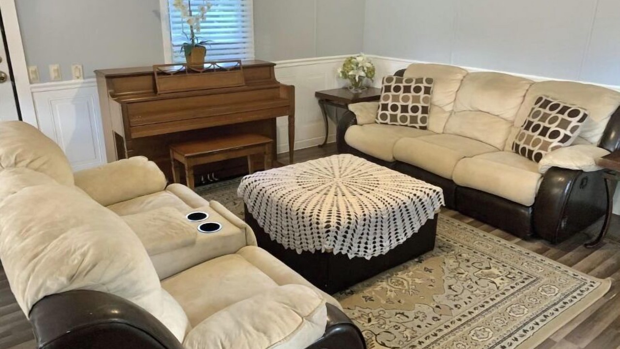 Photo of Livingroom in Greeneville