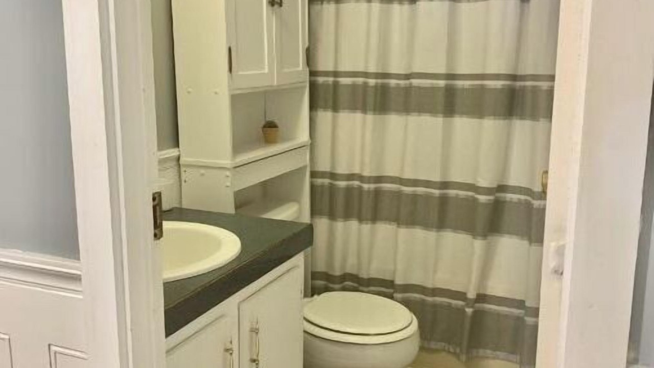 Photo of Bathroom in Greeneville