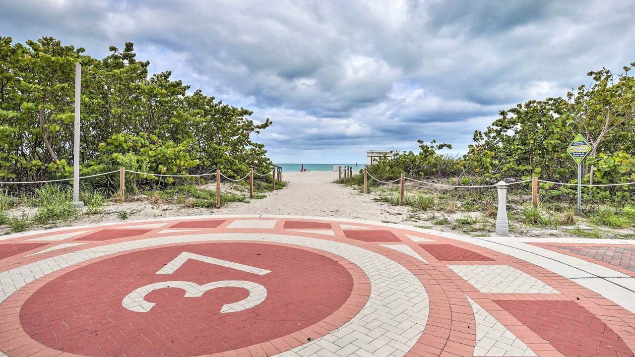 Photo of Others in Mid Beach