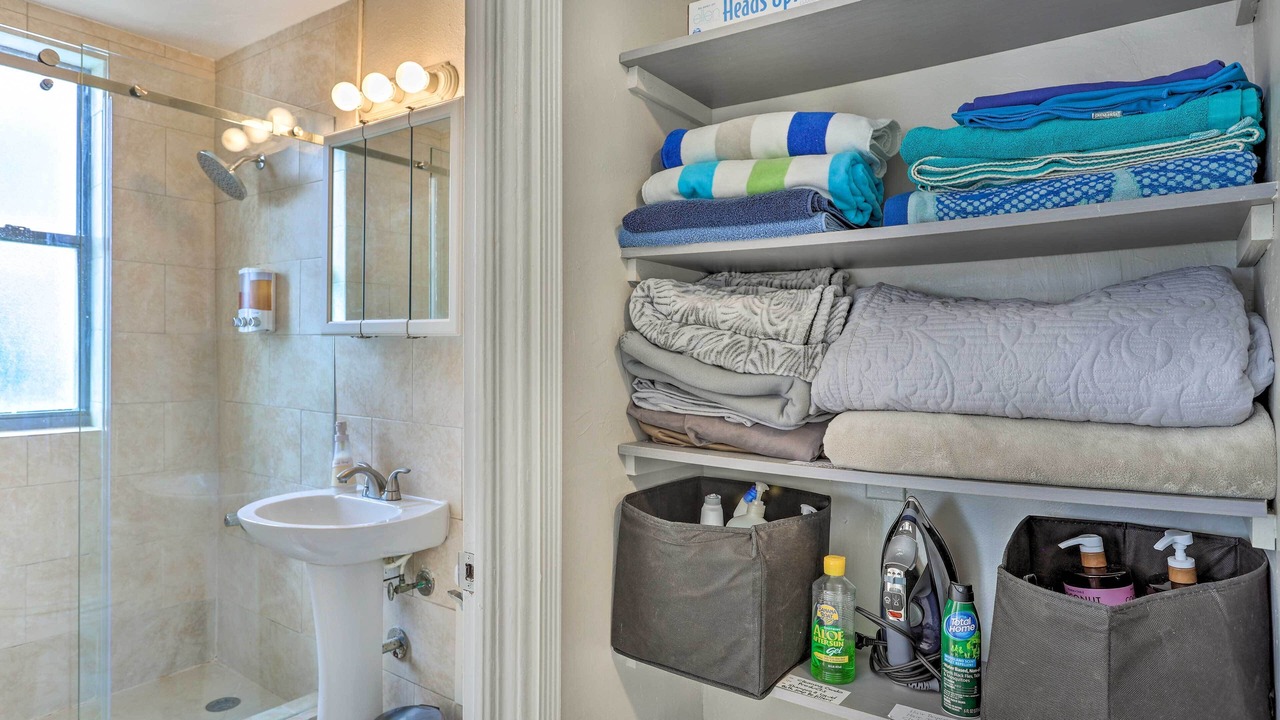 Photo of Bathroom in Mid Beach