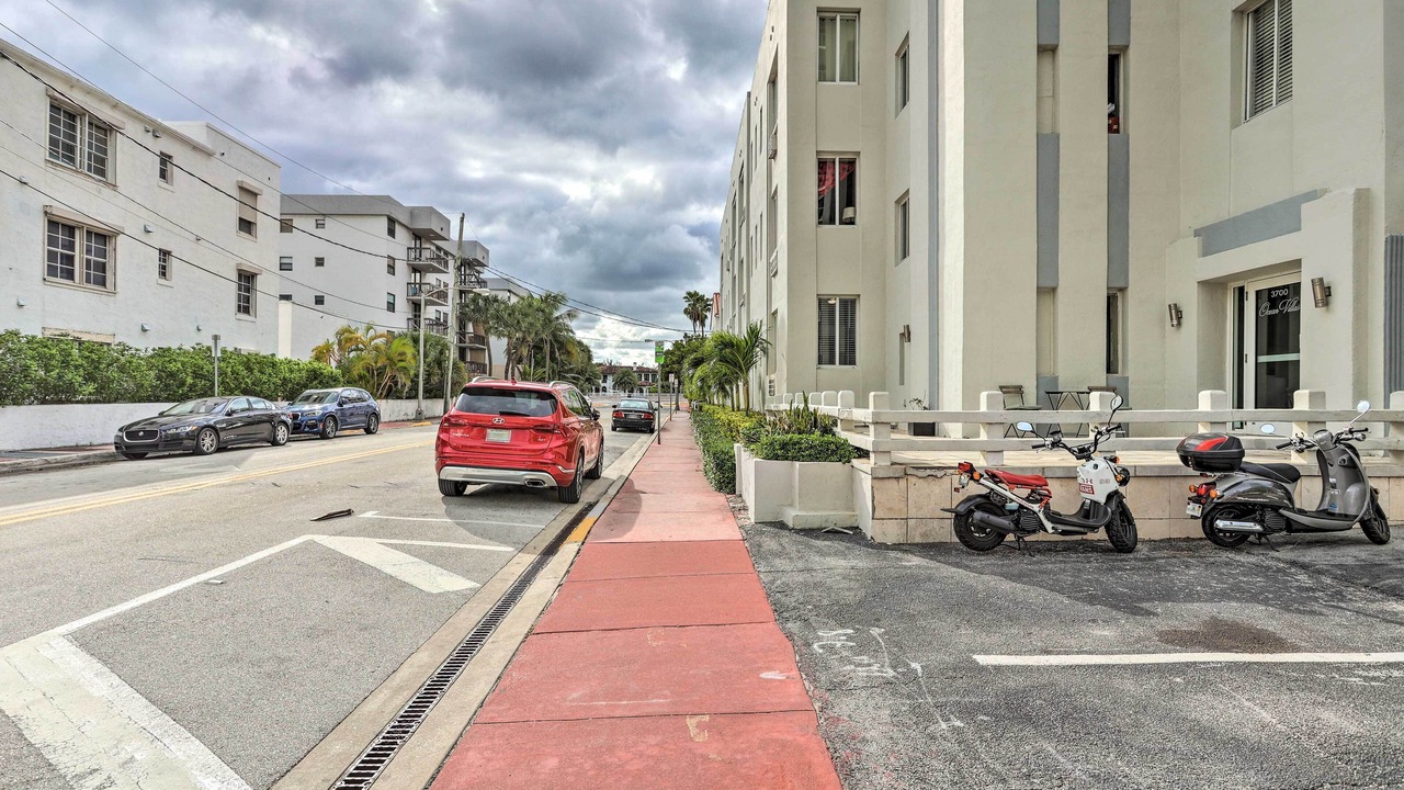 Photo of Outdoor in Mid Beach