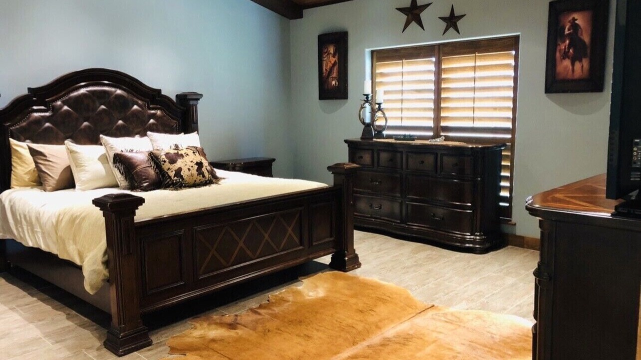 Photo of Bedroom in Robstown