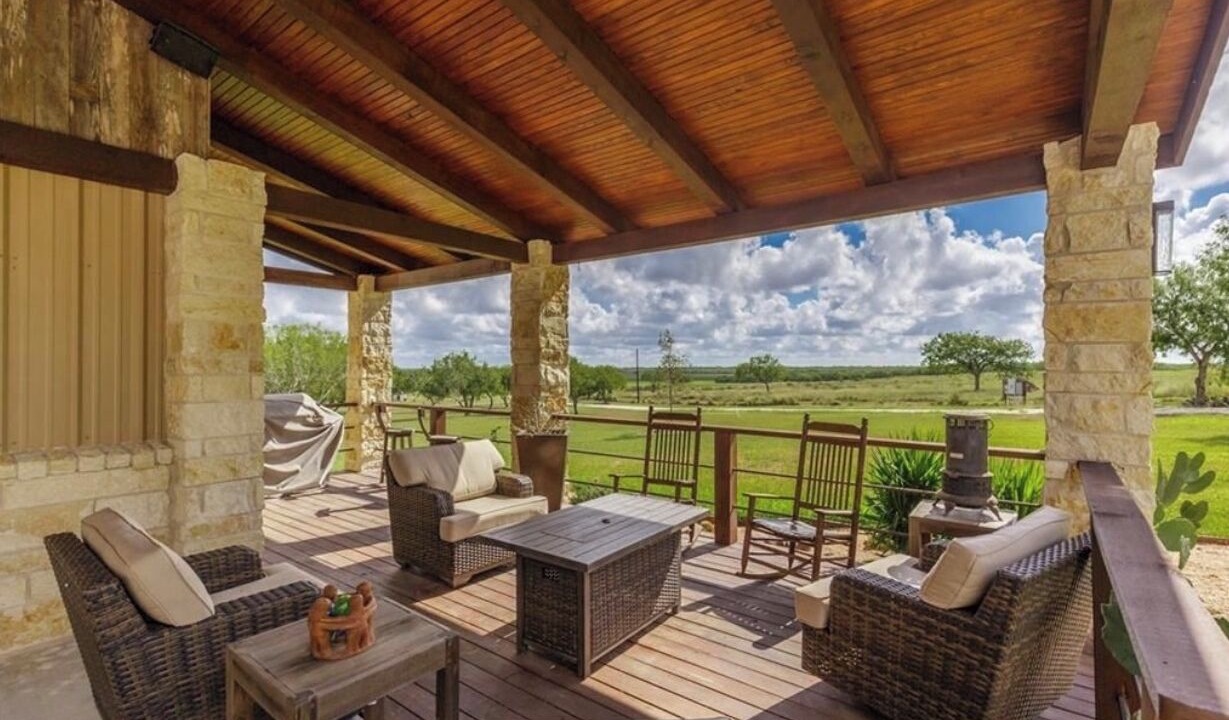 Photo of Patio Balcony in Robstown