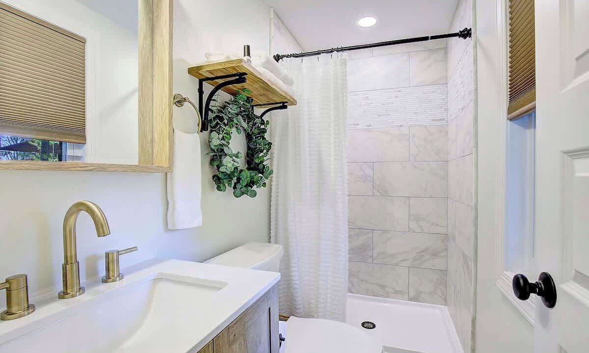Photo of Bathroom in Chesapeake Ranch Estates-Drum Point