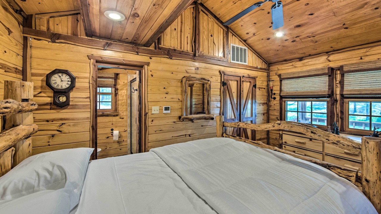 Photo of Bedroom in Edom