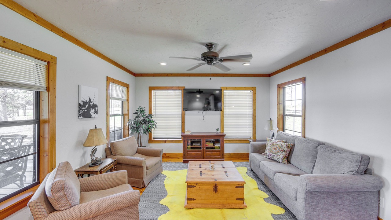Photo of Bedroom in Edom