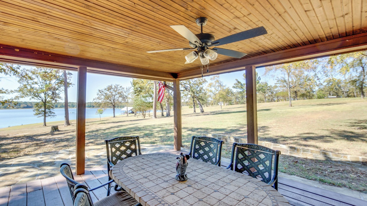 Photo of Outdoor in Edom
