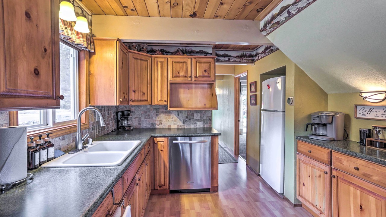 Photo of Kitchen in Whispering Forest