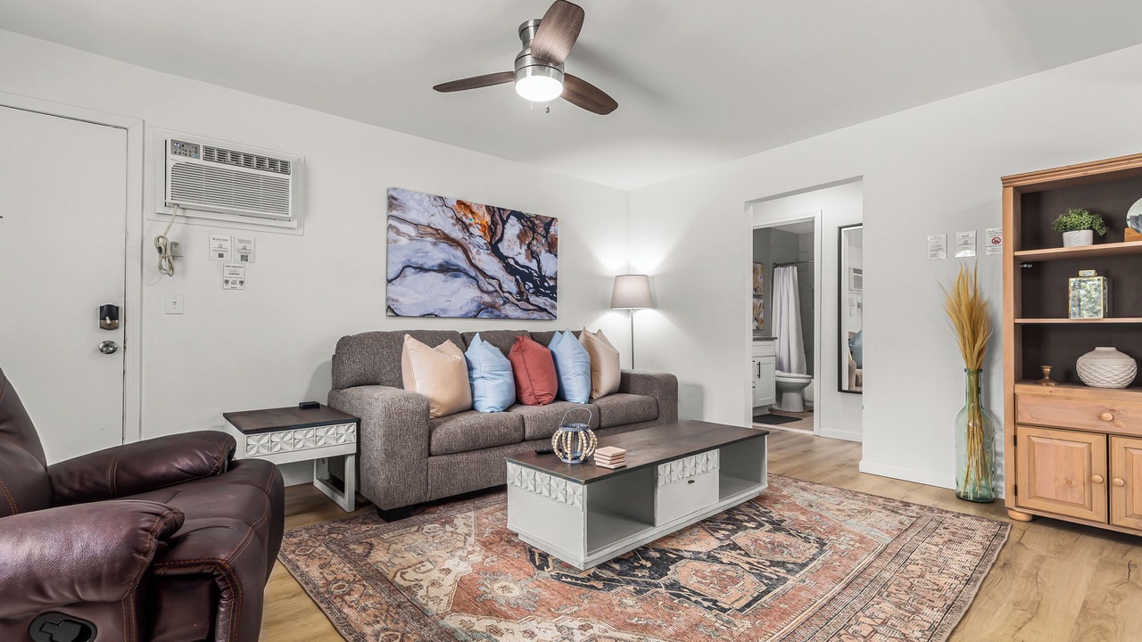 Photo of Bedroom in Mount Clemens