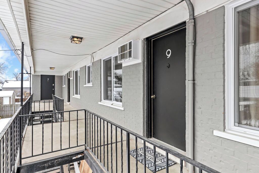 Photo of Patio Balcony in Mount Clemens
