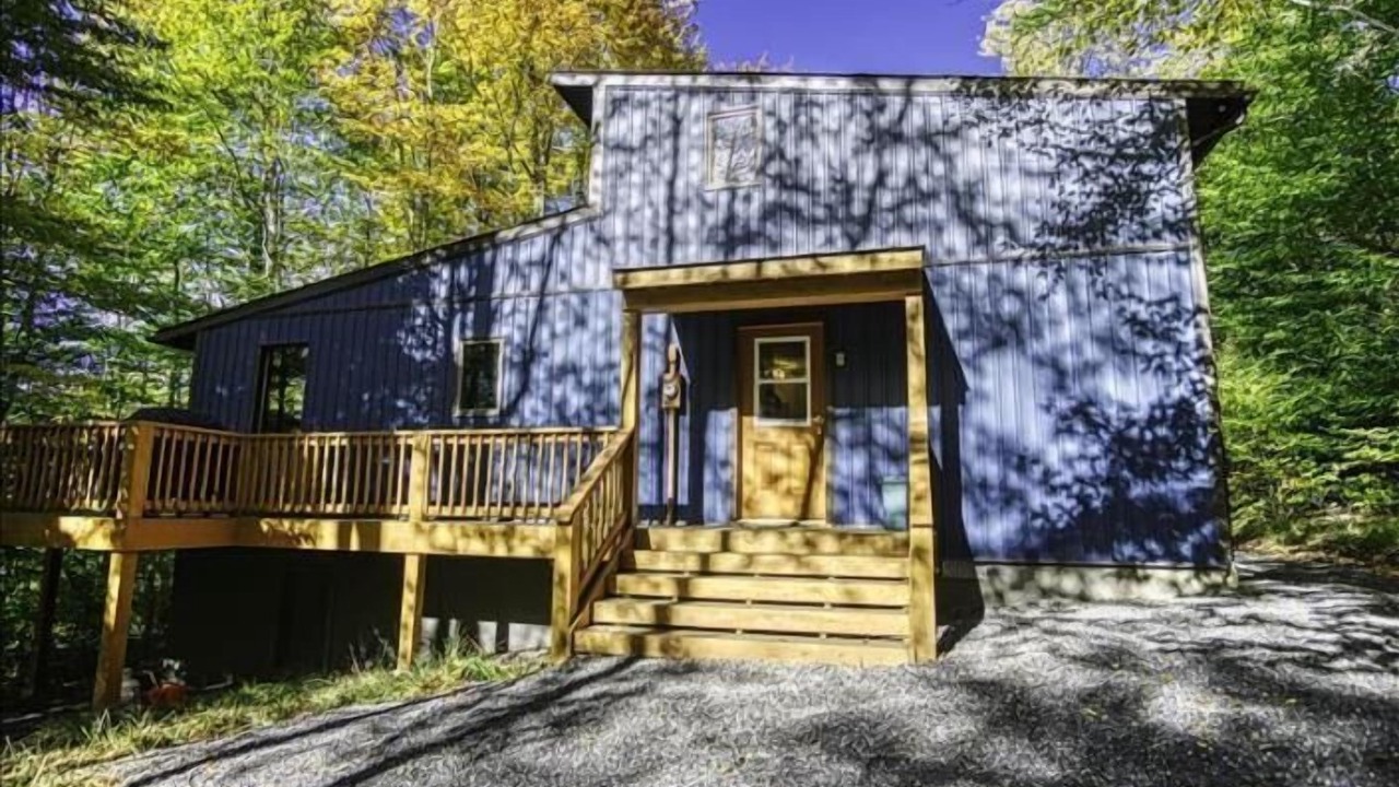 Photo of Outdoor in Old Timberline