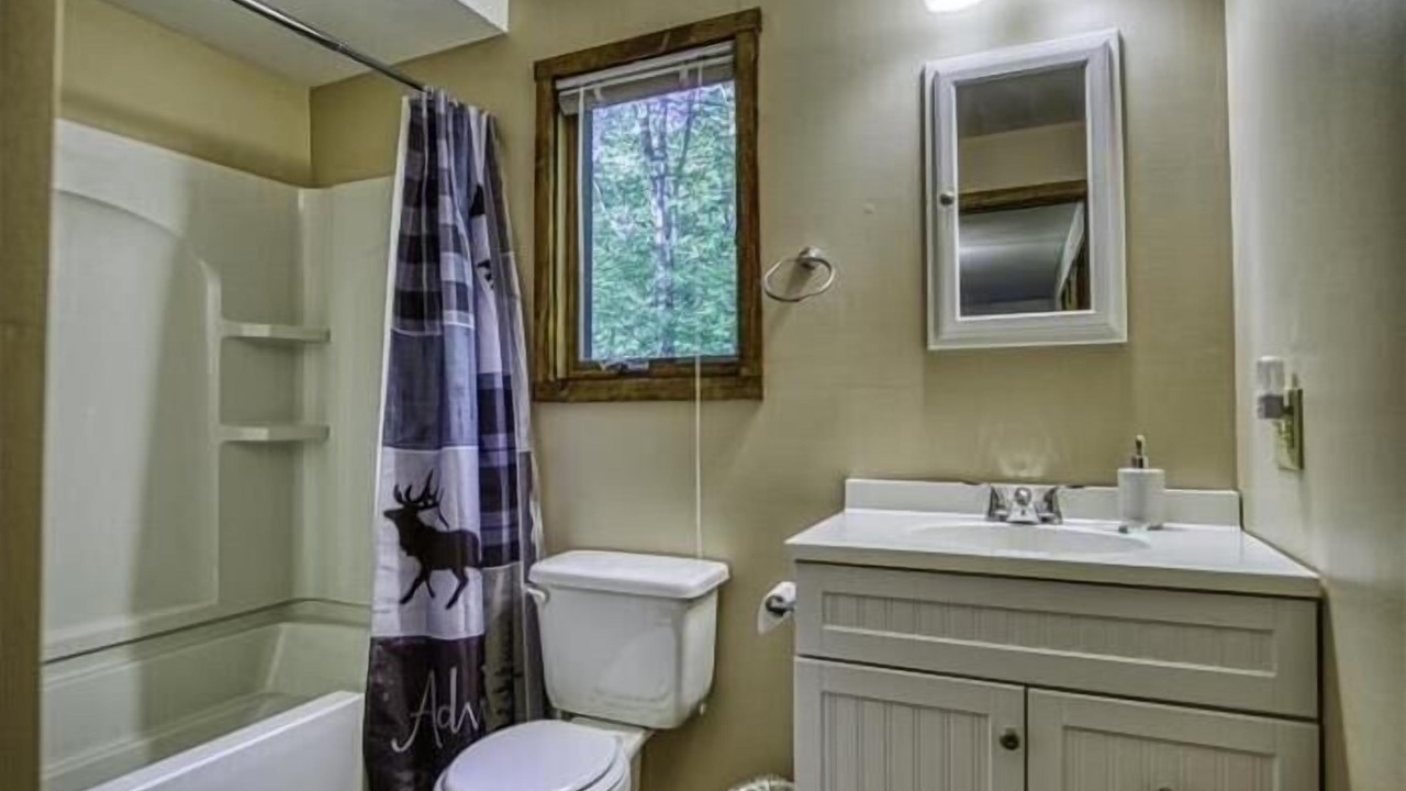 Photo of Bathroom in Old Timberline